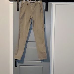 Gap size 6 Tall Girlfriend Chino Pants